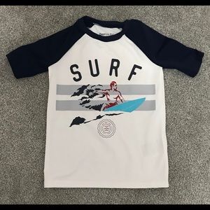 Surf rashguard